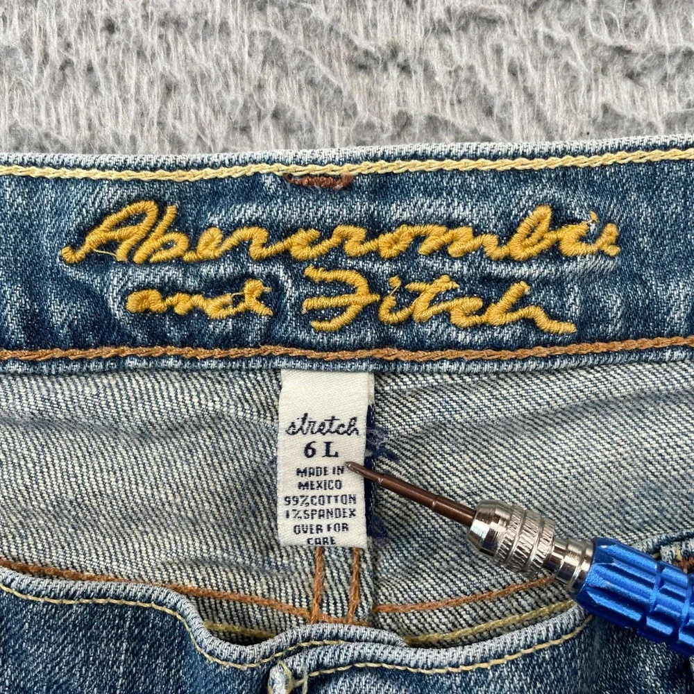 Abercrombie & Fitch Jeans Women 6L Blue Flare Stretch Low Rise Distressed Hem - Picture 3 of 7